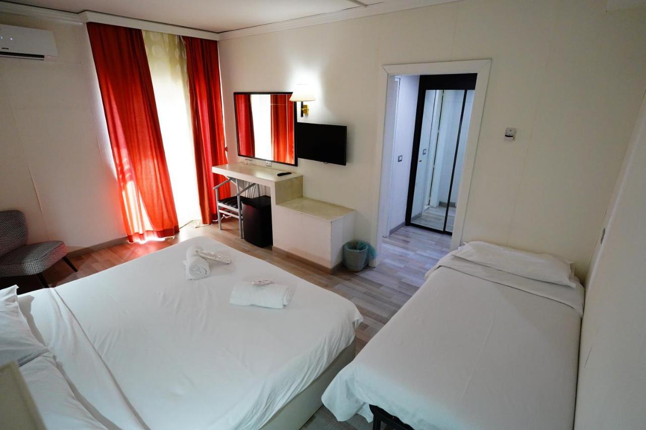 Grand Hotel Irpinia & Family Spa Авеллино Экстерьер фото